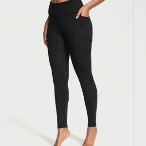 ✨NWT✨ VICTORIA'S SECRET Essential High-Rise Pocket Leggings